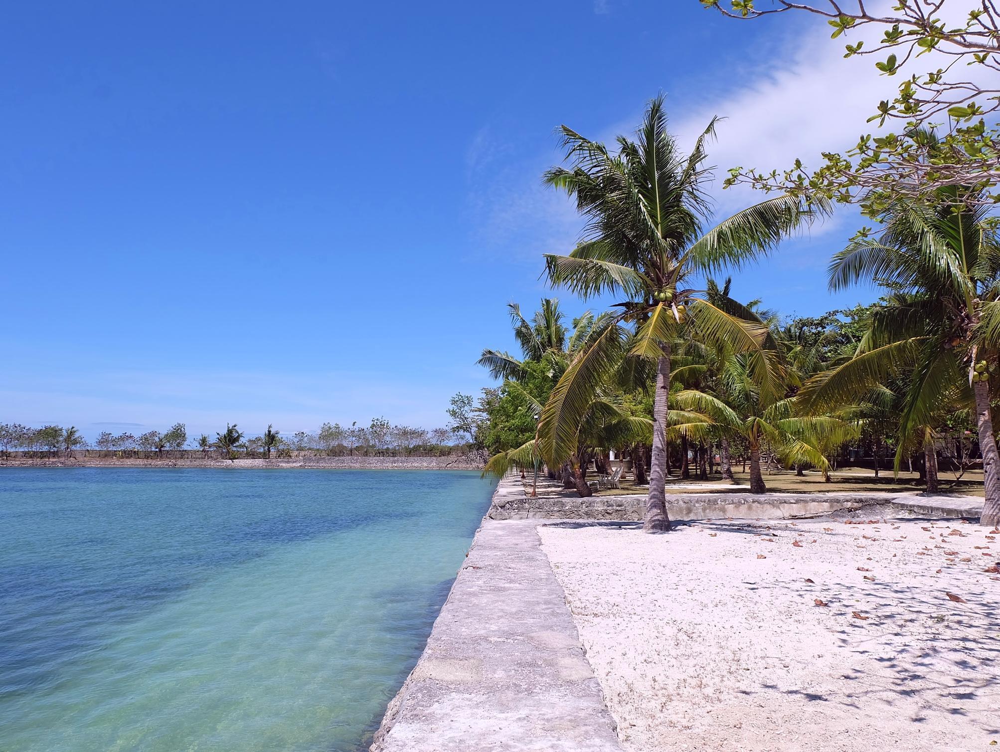 Cordova Reef Village Resort Lapu-Lapu City Exterior photo