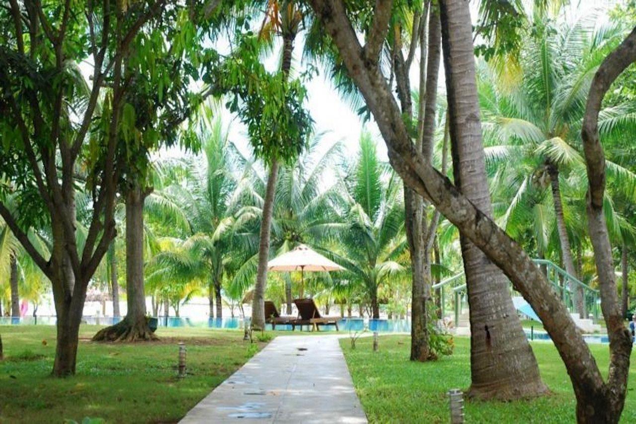 Cordova Reef Village Resort Lapu-Lapu City Exterior photo