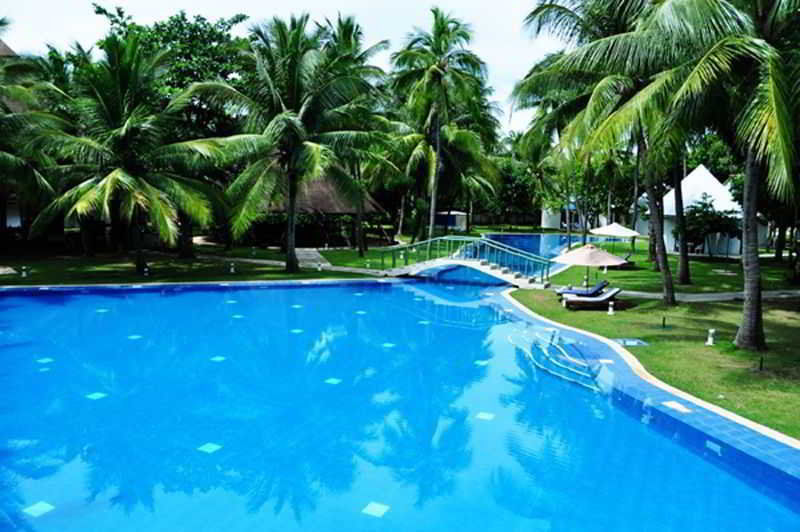 Cordova Reef Village Resort Lapu-Lapu City Exterior photo